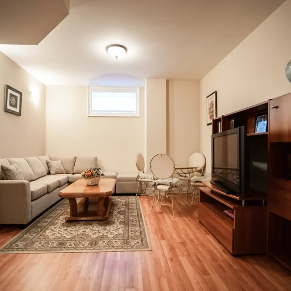 Location 2 image 6 (Living Room, Windows)