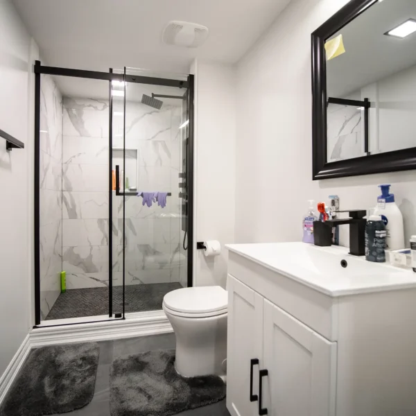 Location 8 image 13 (Bathroom & Home Spa)