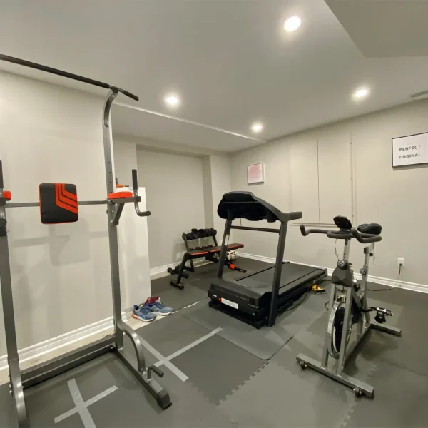Location 82 image 3 (Home Gym)