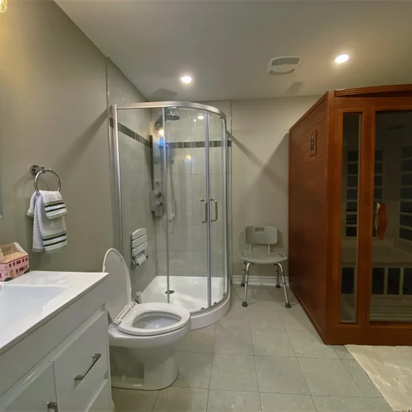 Location 82 image 4 (Bathroom & Home Spa)