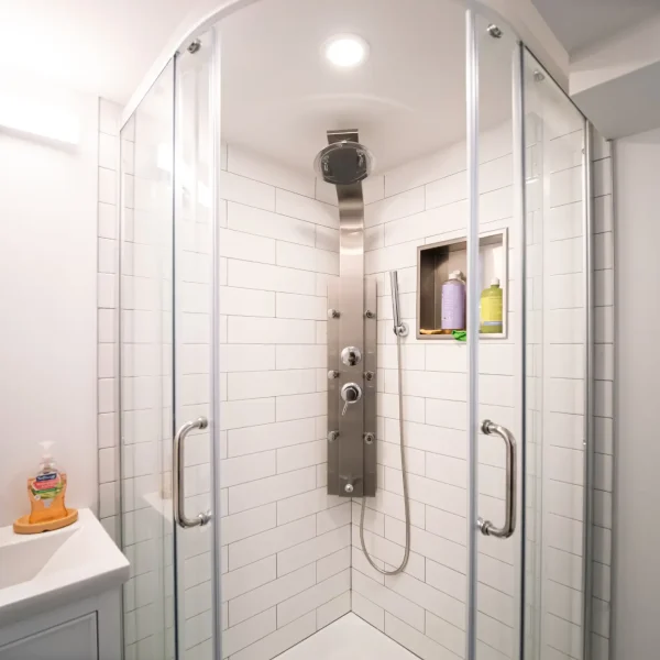 Location 9 image 6 (Bathroom & Home Spa)