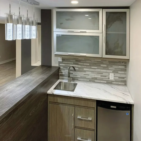 Location 98 image 1 (Bar & Kitchen)