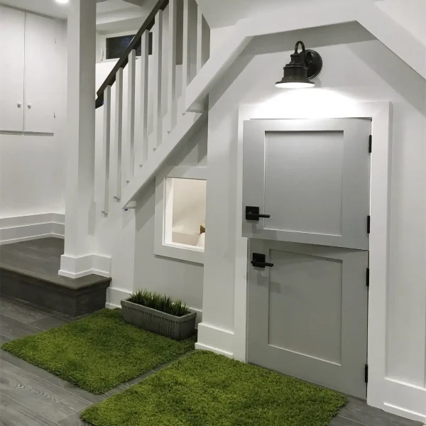 Location 98 image 3 (Stairs & Understairs)