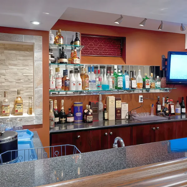 Location 99 image 13 (Bar & Kitchen)